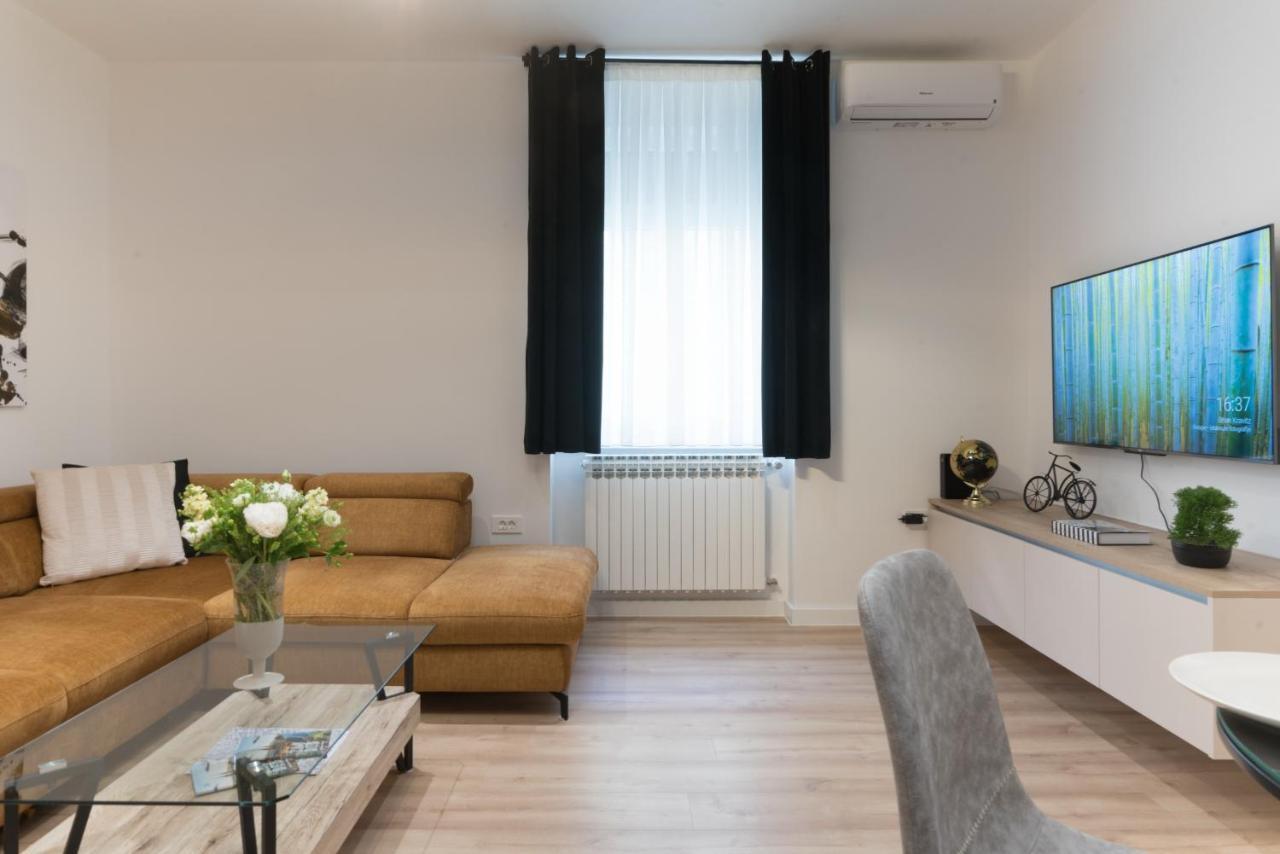 Apartment Palazzo, Zagreb Town Centre Ngoại thất bức ảnh