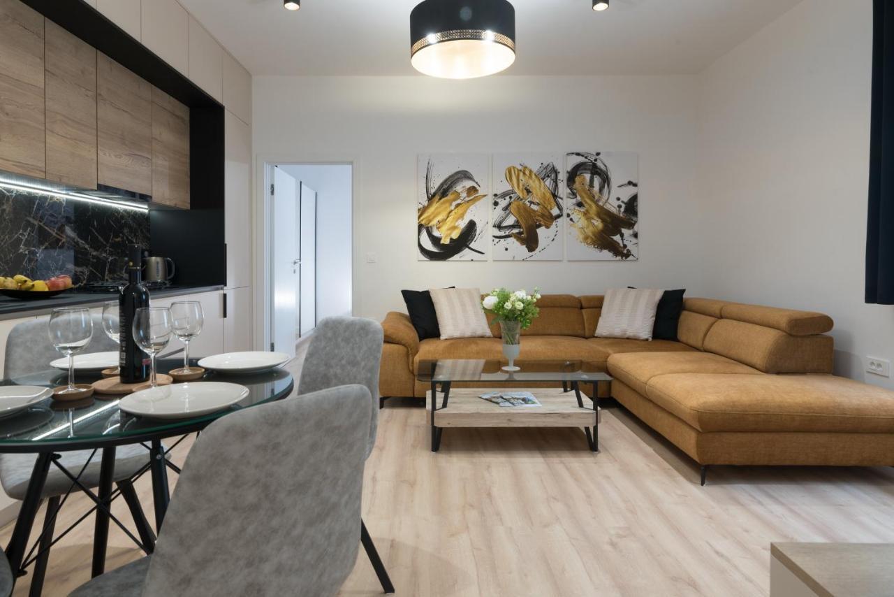Apartment Palazzo, Zagreb Town Centre Ngoại thất bức ảnh
